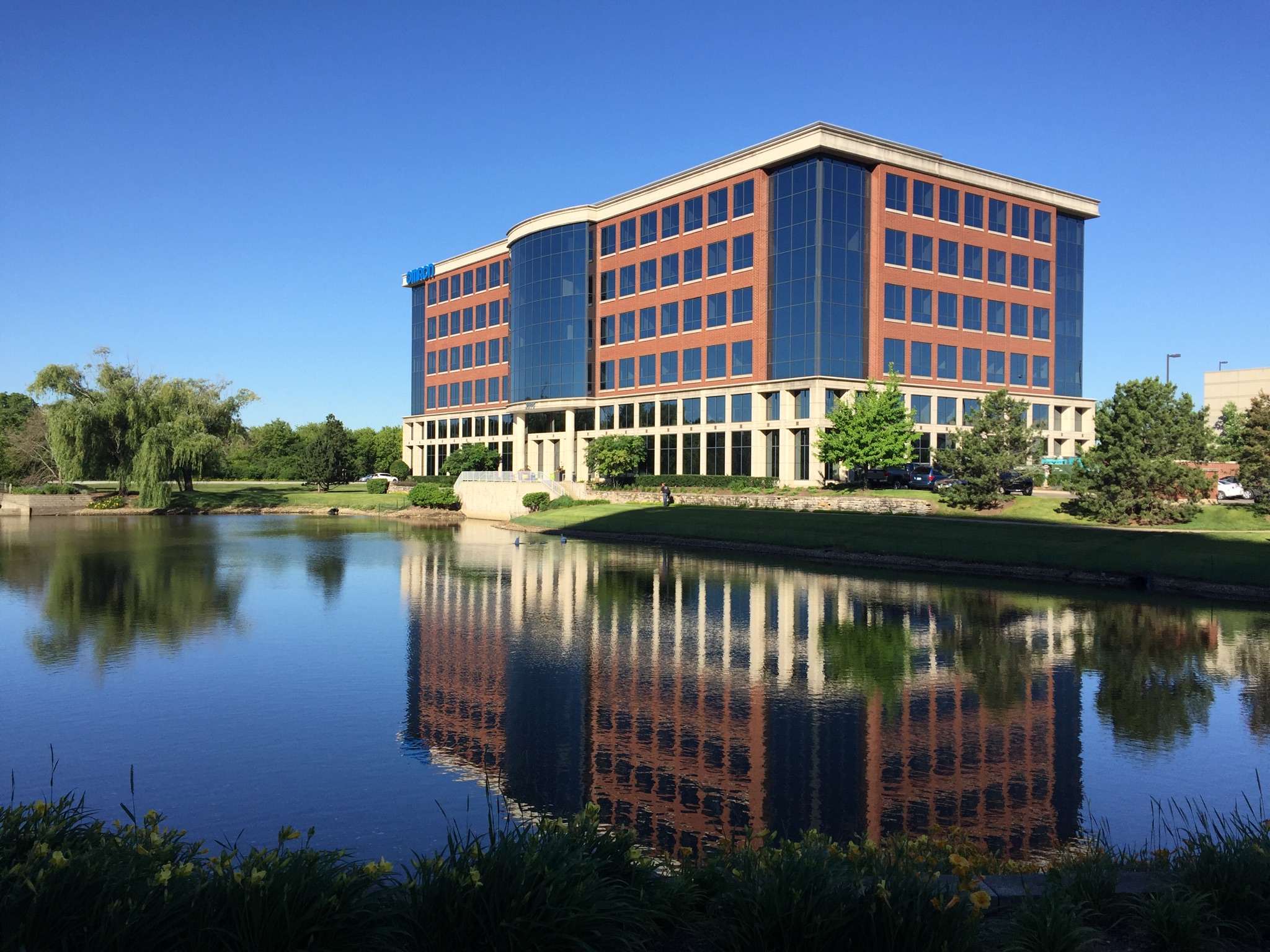 Chicago West relocates office to Hoffman Estates