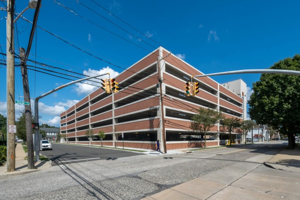 Exterior_full 2