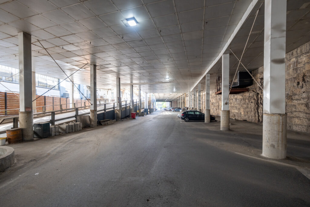 Rodin Place Under garage